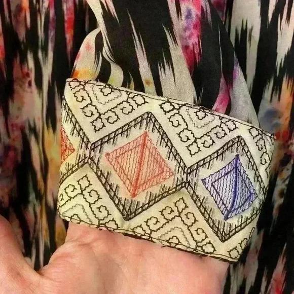 Robert Graham Silk Button Down Blouse - Picture 6 of 7